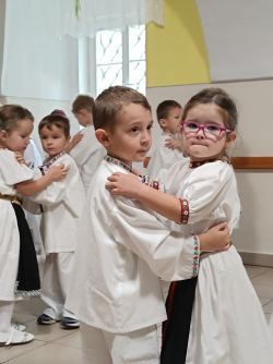 568910118_24815274144766458_1531907109680911681_n